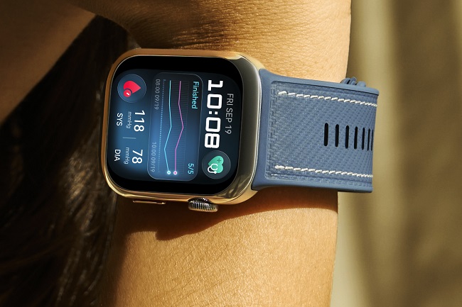 Смарт-часы Huawei Watch D2 в синем цвете.