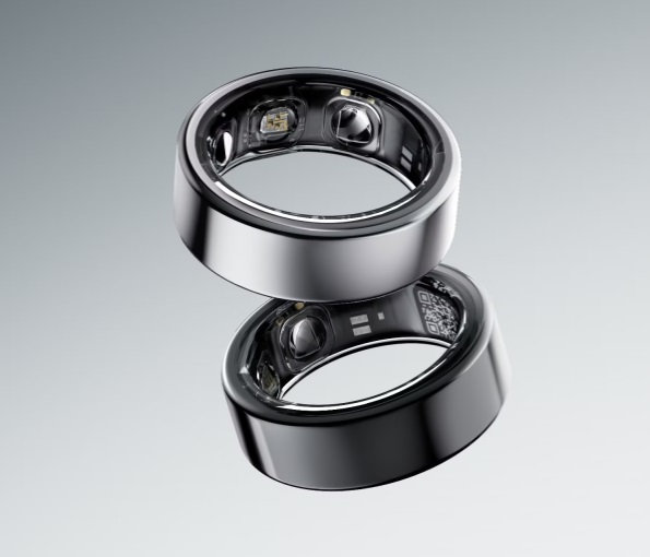 а разработку гаджета отвечала команда компании-партнёра Сбербанка – «Сбердевыйсы».