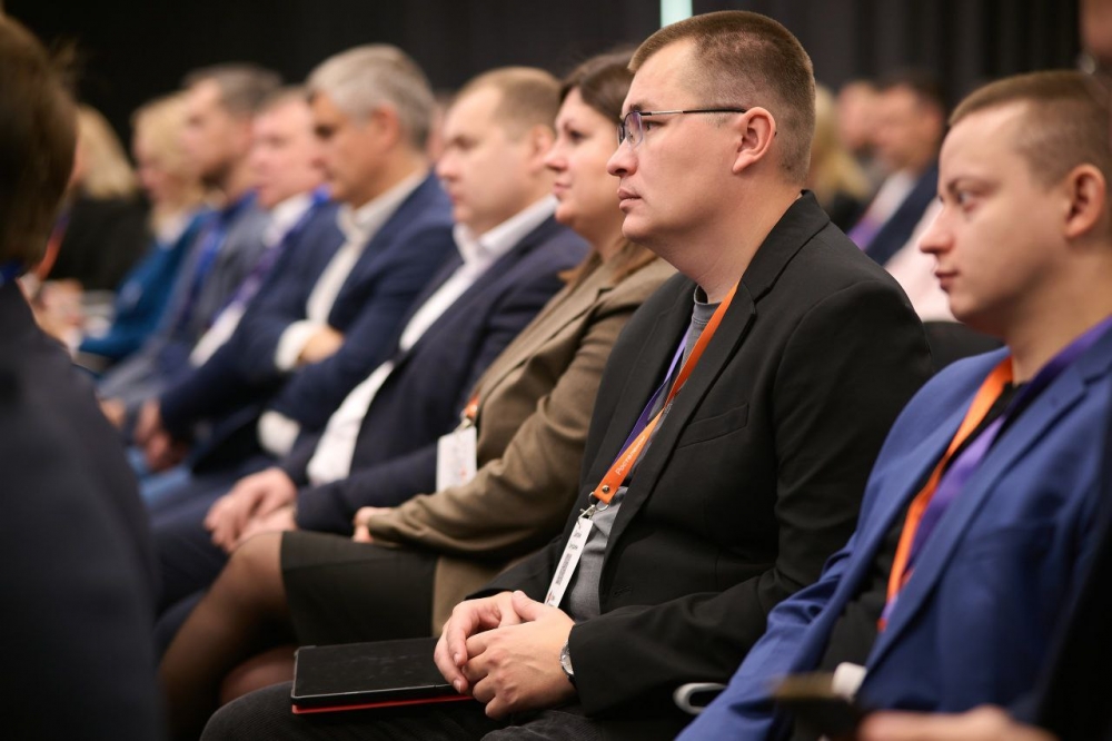 Участники форума 100+ TechnoBuild 2025 в Екатеринбурге.