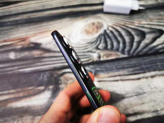 Тест-обзор тонкого смартфона Infinix HOT 60 Pro+.