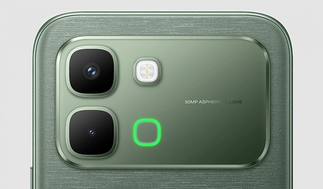 Тыльная часть смартфона Infinix Note EDGE.