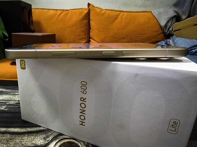 Тест-обзор смартфона HONOR 600 Lite.