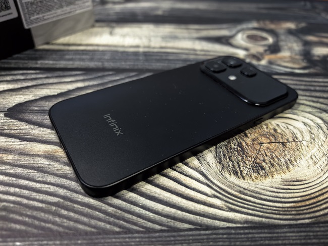 Обзор мобильного телефона Infinix NOTE 60.