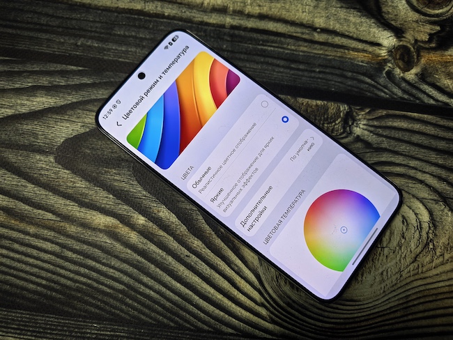 Ставка на живучесть: тест-обзор смартфона HONOR Turbo.