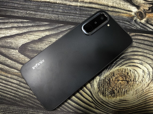 Тест-обзор смартфона Infinix HOT 70.