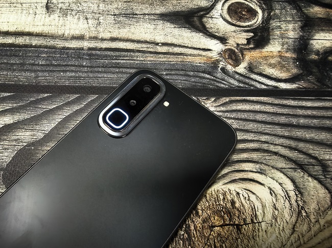 Тест-обзор смартфона Infinix HOT 70.