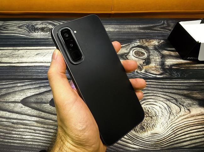 Тест-обзор смартфона Infinix HOT 70.