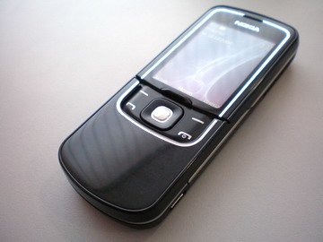 Nokia 8600 Luna - самый стильный телефон.