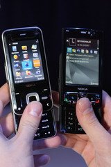 Nokia N81 и Nokia N95 8GB.