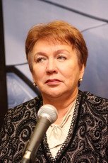 Министр торговли, питания и услуг Свердловской области Вера Соловьева.