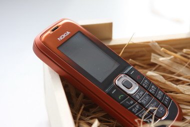 Nokia 2600 classic производит впечатление хорошее впечатление.