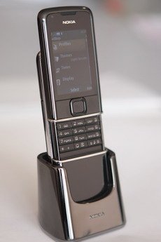 Программное обеспечение Nokia 8800 Arte выполнено на основе платформы S40 5th Edition.