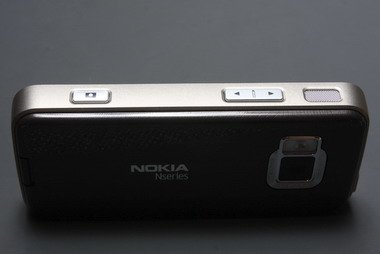 Nokia N78 построен на новой платформе S60 3rd Edition Feature Pack 2.