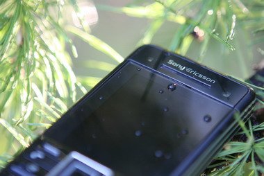 Мобильный Екатеринбург представляет Sony Ericsson C902i.