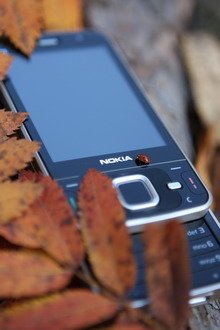 Качество сборки Nokia N96 можно оценить как удовлетворительное.