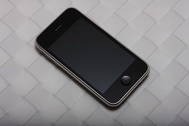 Apple iPhone 3G - это iPod с некоторыми телефонными функциями.