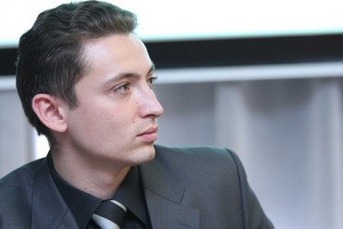 Павел Петров, начальник отдела корпоративных продаж челябинского филиала ОАО «Вымпелком».