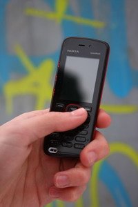 Новый музыкальный мобильный телефон Nokia 5220 XpressMusic.