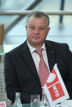 Вячеслав Бежин, директор челябинского филиала компании МТС.