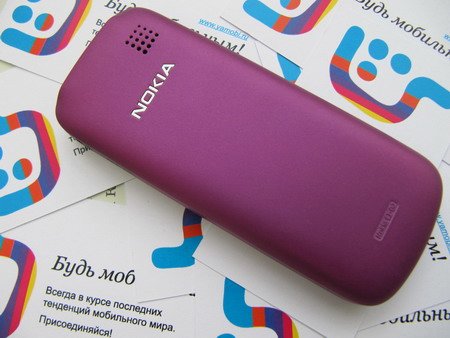 Внешний вид Nokia C1-02.