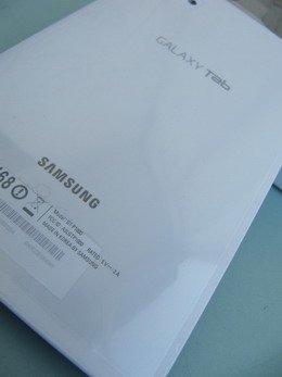 Задняя часьт Samsung Galaxy Tab белая.