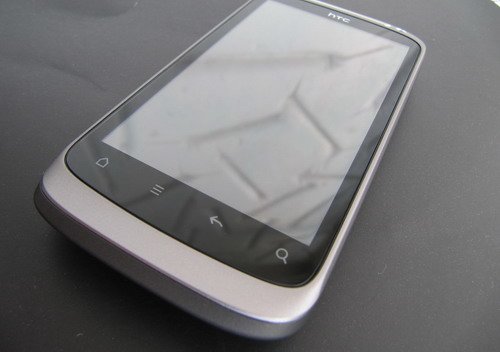 Смартфон HTC Desire S.