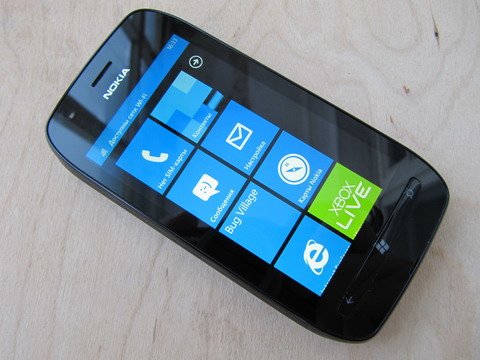 Самый доступный смартфон на Windows Phone.