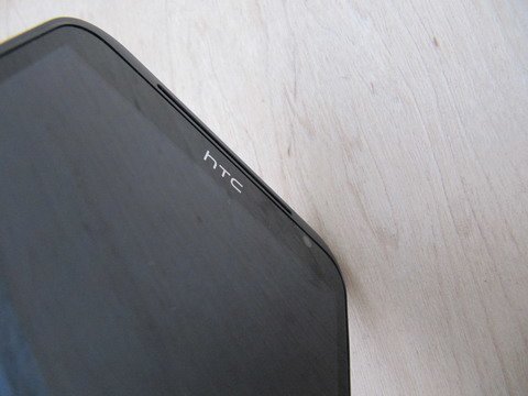 Смартфон HTC Titan на операционной системе Windows Phone 7.