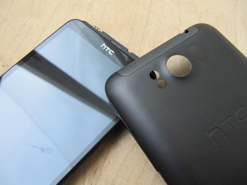 Смартфон HTC Titan на операционной системе Windows Phone 7.
