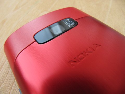 Телефон Nokia 303.