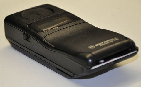 Motorola MicroTAC International 5200.