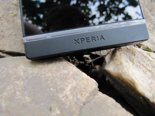 Смартфон Sony Xperia S.