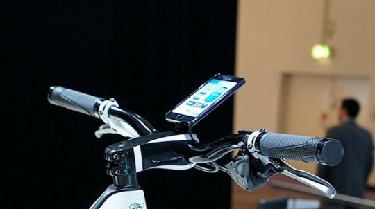 Мобильному телефону поручат выбор передачи на велосипеде.