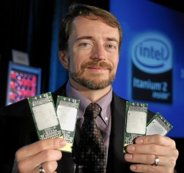 Intel удвоила производительность процессоров Itanium.