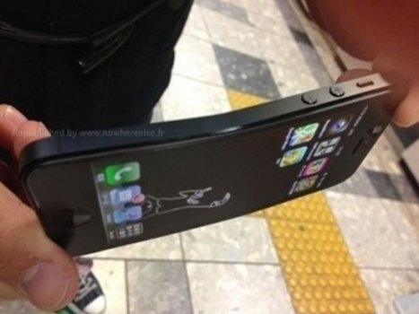 Пользователи жалуются на согнутые iPhone 5.