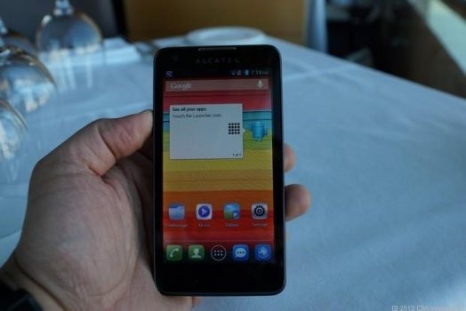 Alcatel представил линейку смартфонов One Touch Snap на Android.