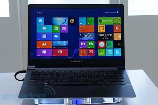 Samsung представил ноутбук с рекордным разрешением экрана.