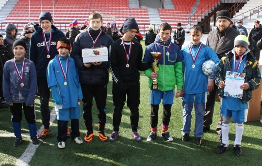 Юные футболисты из детских домов Челябинской области вступили в борьбу за Сочи.