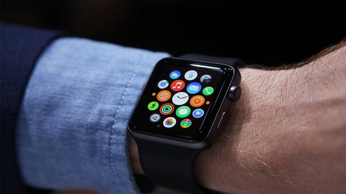 Смарт-часы Apple.