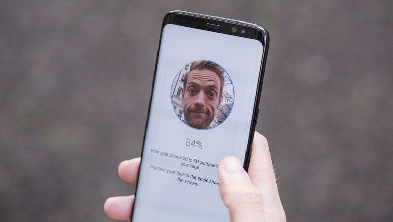 Смартфон Samsung Galaxy S10 получит аналог функции Face ID.