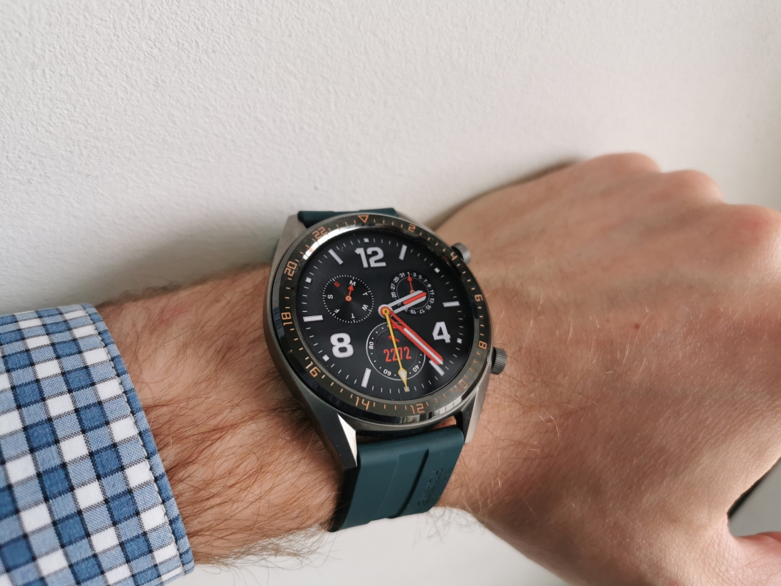 Смарт-часы Huawei Watch GT Active.