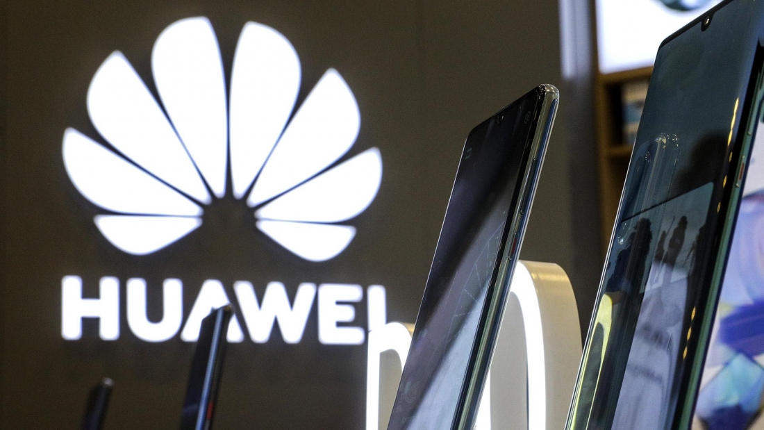 Huawei может начать поставки планшетов с российской операционной системой Аврора.