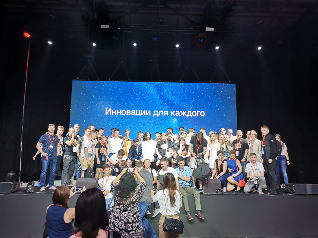 Xiaomi анонсировала открытие собственных магазинов в России и анонс новых умных устройств.