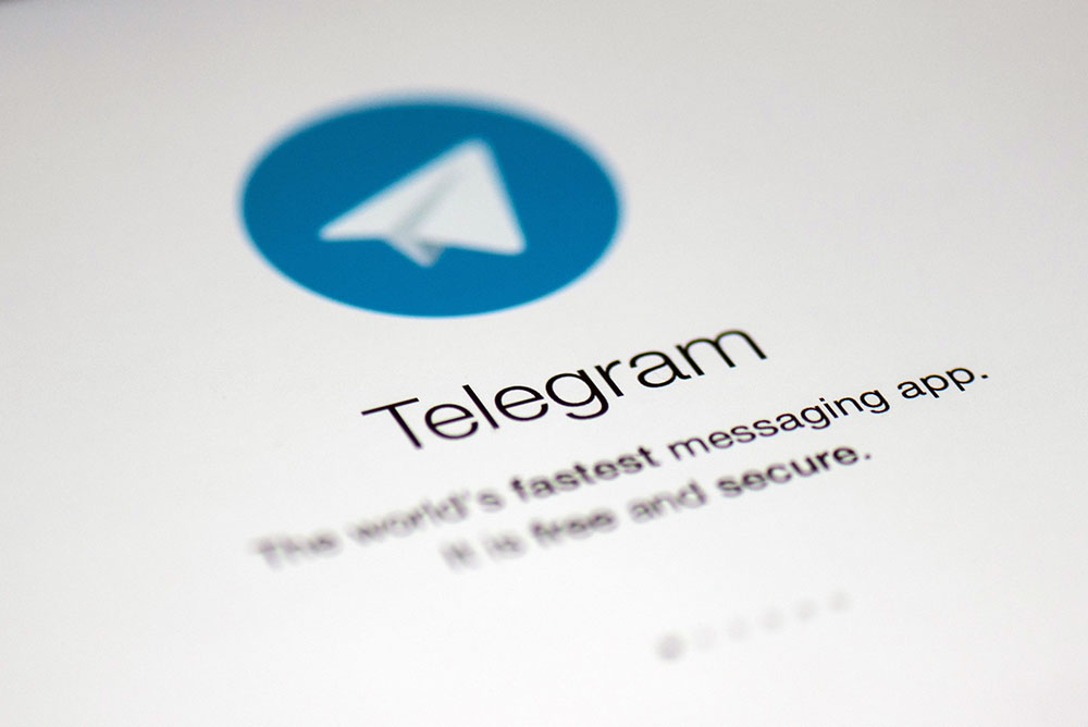 Вышло глобальное обновление Telegram: папки, архивы, статистика и новые эмодзи.