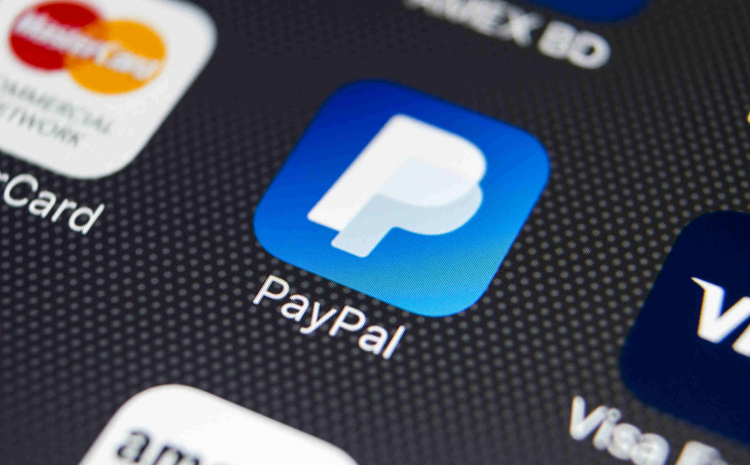 Платежная система PayPal прекращает переводы между пользователями внутри России.