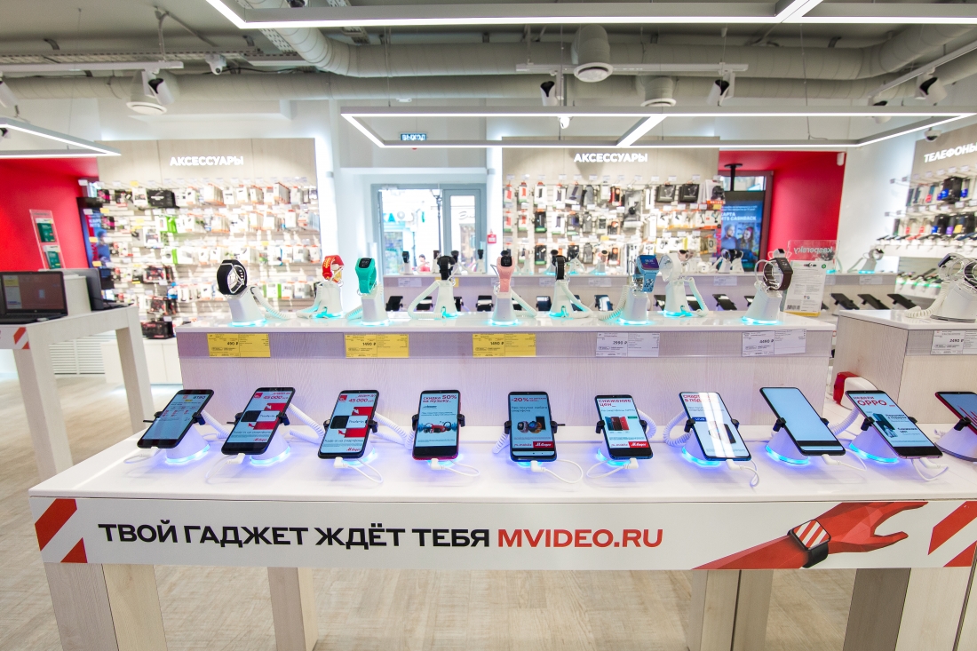 «М.Видео» начала продажи умных телевизоров на медиаплатформе Яндекса под собственным брендом.