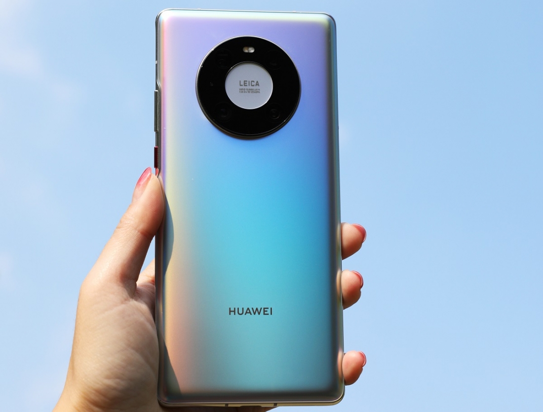 Флагманский смартфон Huawei Mate 40 Pro будут продавать в России: сроки появления и цены.