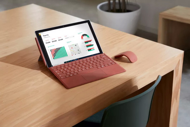 Microsoft анонсировала планшет Surface Pro 7 Plus с 12,3-дюймовым экраном: спецификации и цены.
