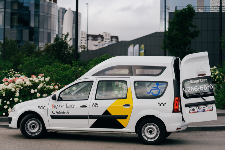«Яндекс.Такси» покупает бизнеса группы «Везёт» по частям.