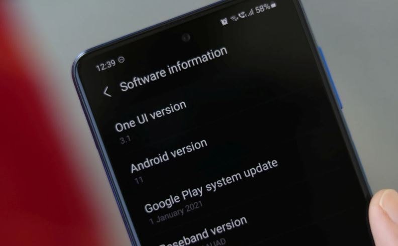 Интерфейс One UI 3.1 с Android 11.